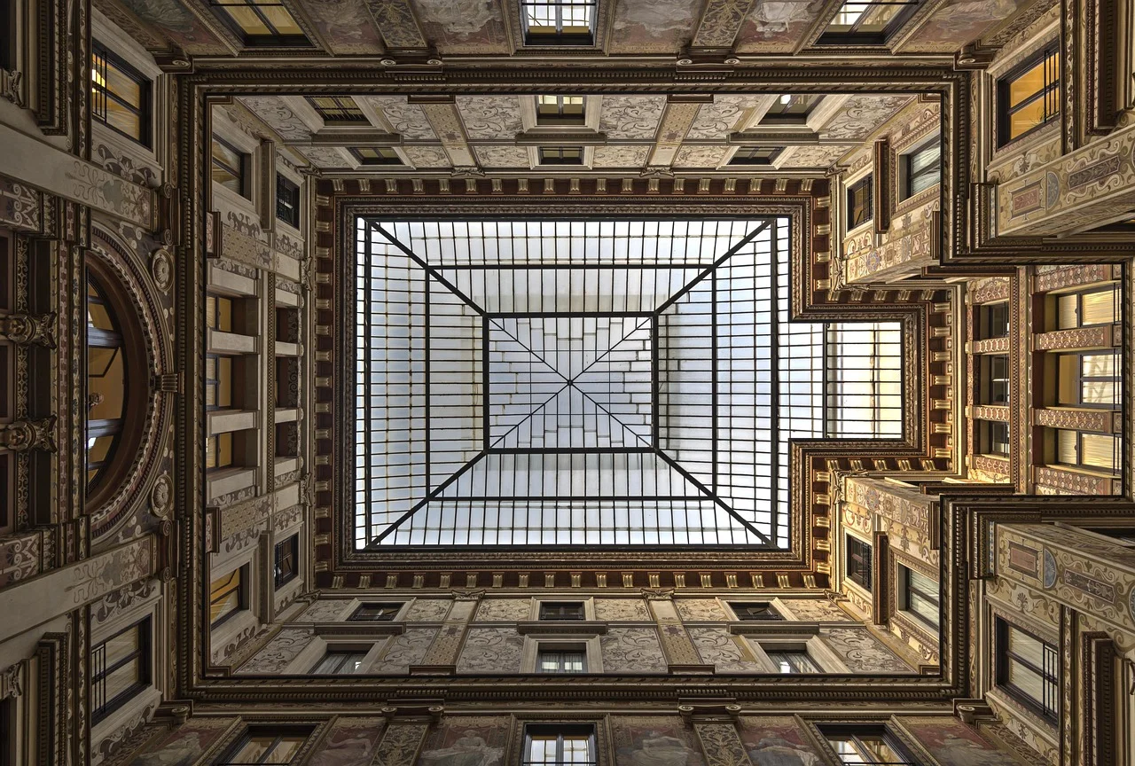 Rolety dachowe we Wrocławiu — jak dobrać idealne do domu